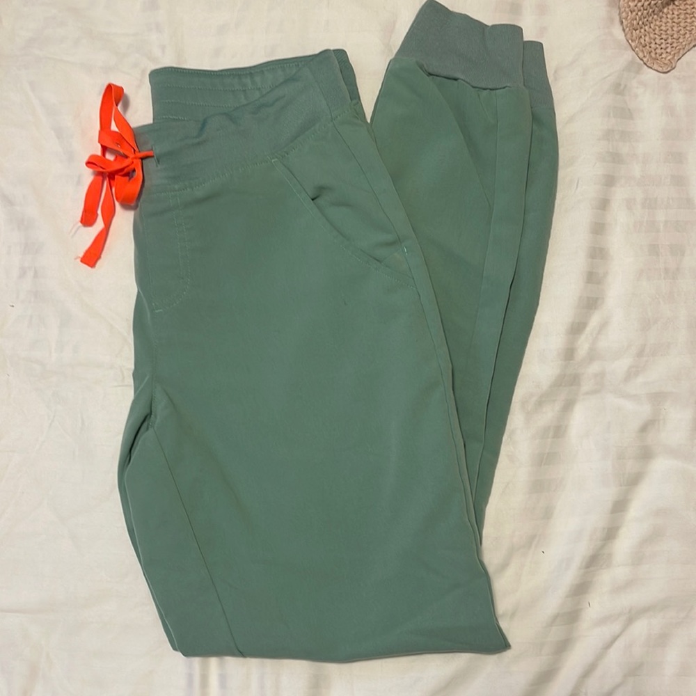 Jade Figs Scrub Pants
